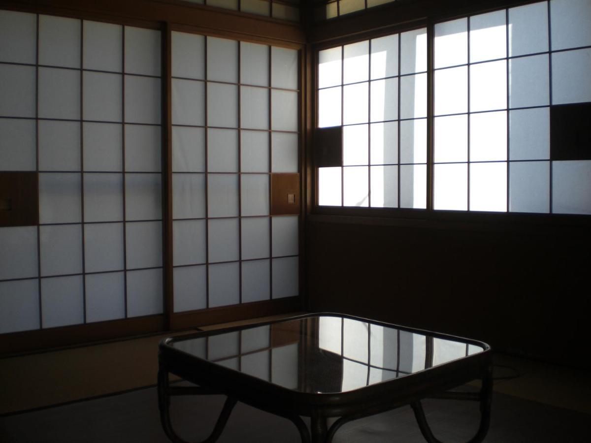 Отель Marina Bay Numazu マリーナベイ沼津 Bbq可 Экстерьер фото