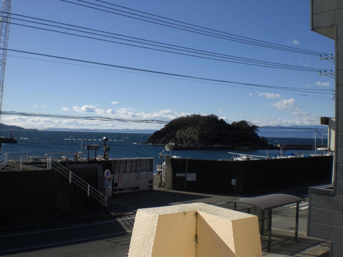 Отель Marina Bay Numazu マリーナベイ沼津 Bbq可 Экстерьер фото