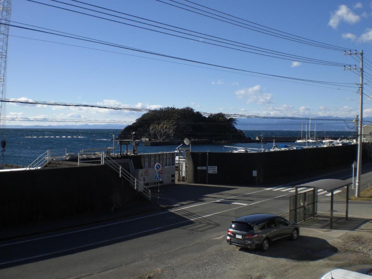 Отель Marina Bay Numazu マリーナベイ沼津 Bbq可 Экстерьер фото