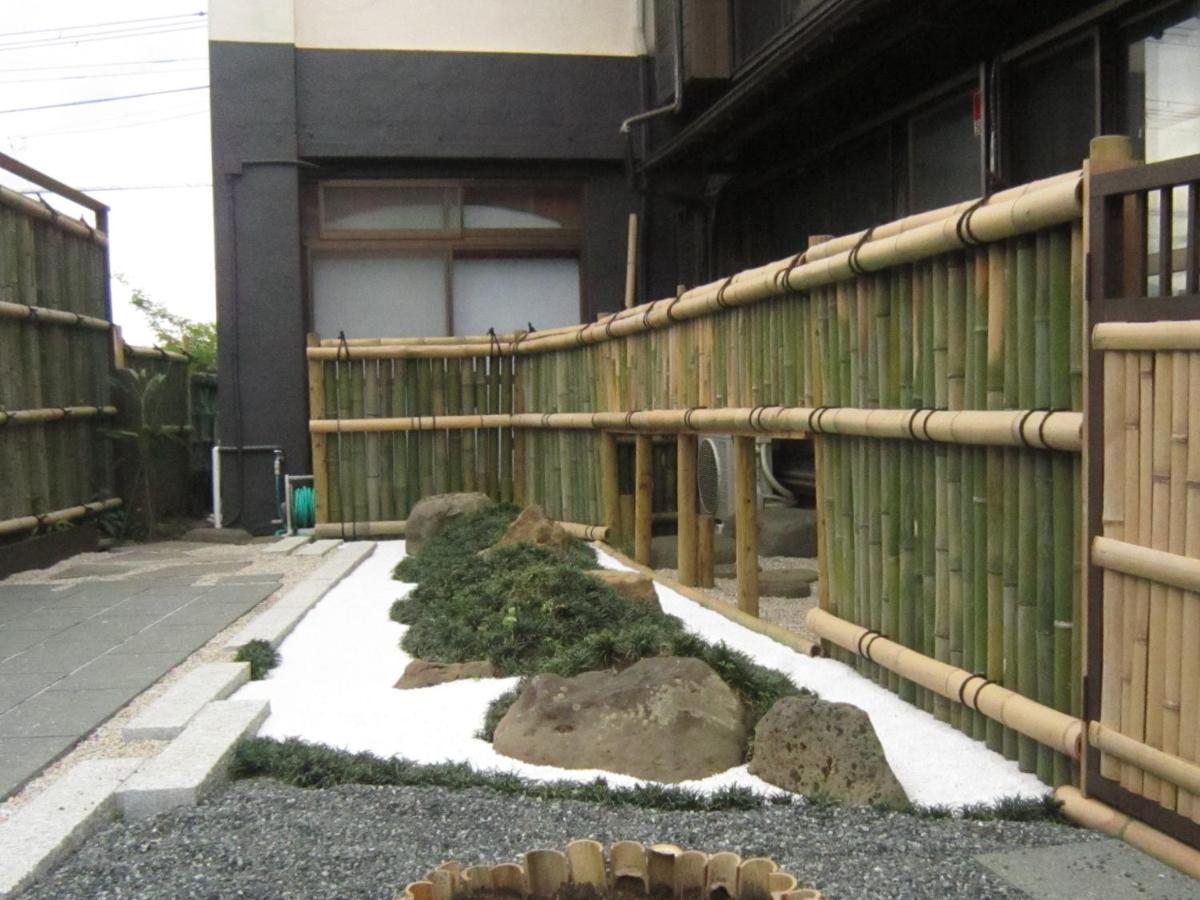 Отель Marina Bay Numazu マリーナベイ沼津 Bbq可 Экстерьер фото